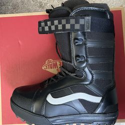 Vans Hi-Standard Pro Snowboard Boots - Size: 27.5 CM // 9.5 M for Sale in Marina Del Rey, CA - OfferUp