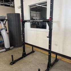 Valor Squat / Yoke Rack