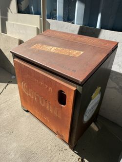 Classic Corona Metal Ice Chest