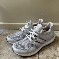 Men's Adidas Ultraboost Comfy Spikeless Golf Shoes / Grey White / IF0323 Size 10