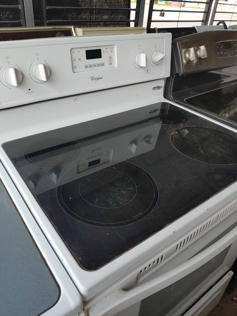 Whirlpool glass top stove