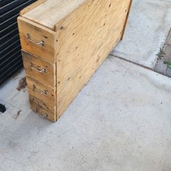 4 Drawer Solid Wood Storage - Make Offer!!