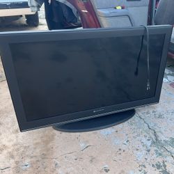 40” TV Perfect For Gaming