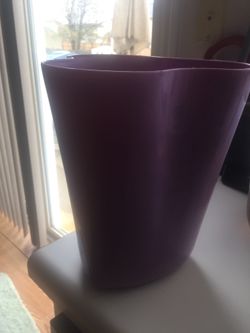 Nice Purple container
