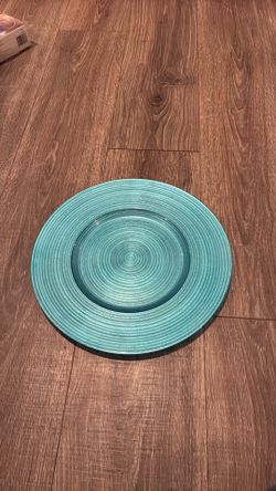 Ripple Glass Charger Plates
