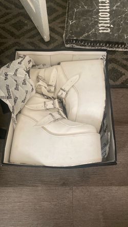 White Ariana grande shoes