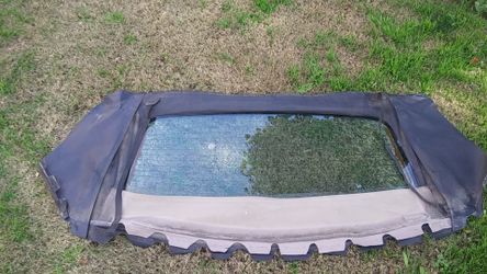 2002 Mustang Convertible OEM window