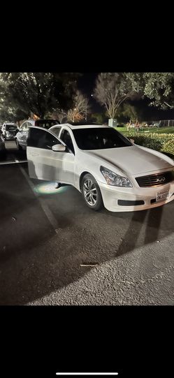 2009 Infiniti G37