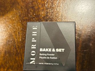 “Morphe” bake and set face powder