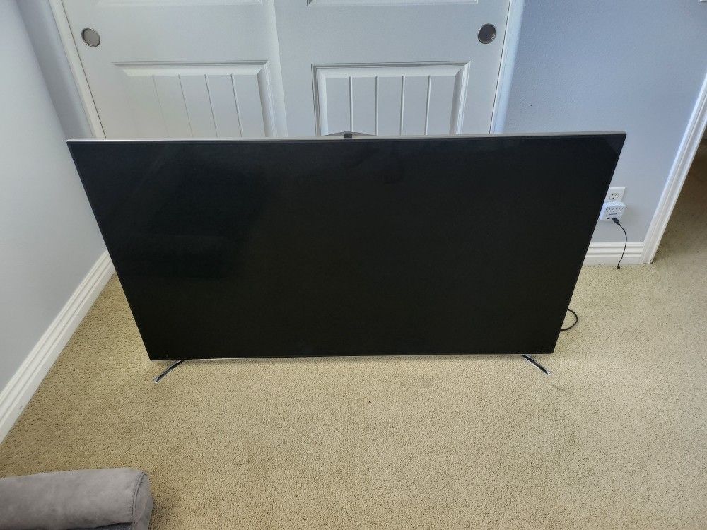 Samsung 60" Smart TV UN60F8000 Works Perfect
