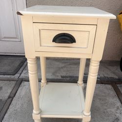 Night stand with one drawer and storage shelf