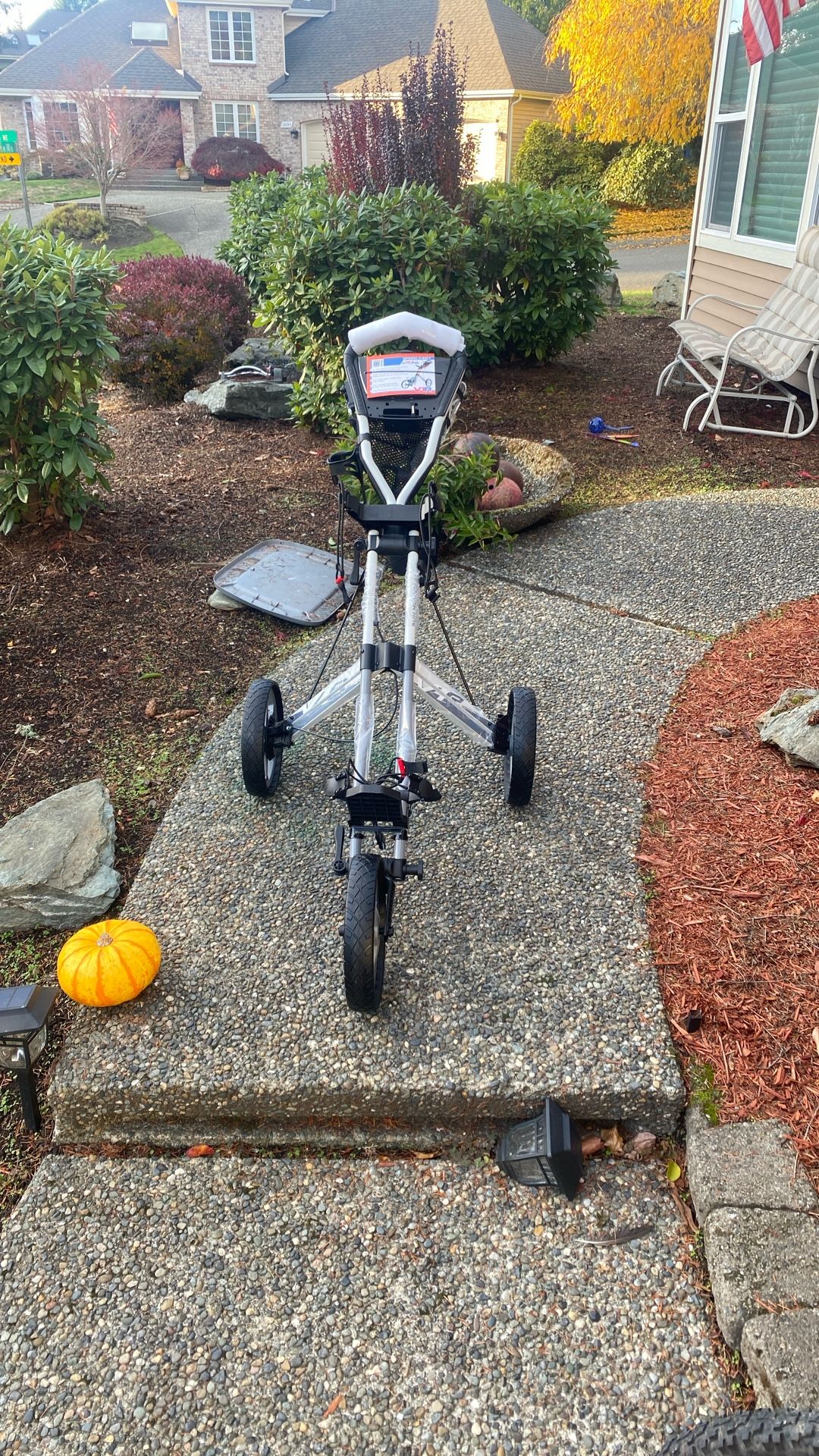 Sun Mountain V1R Pushcart Brand New