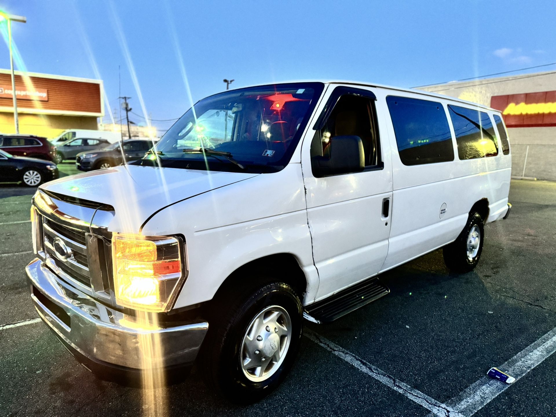 2011 Ford E-350