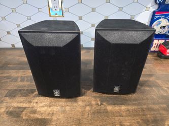 2 Yamaha Home Speakers