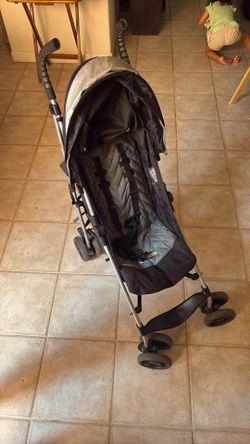 Walking stroller / careola