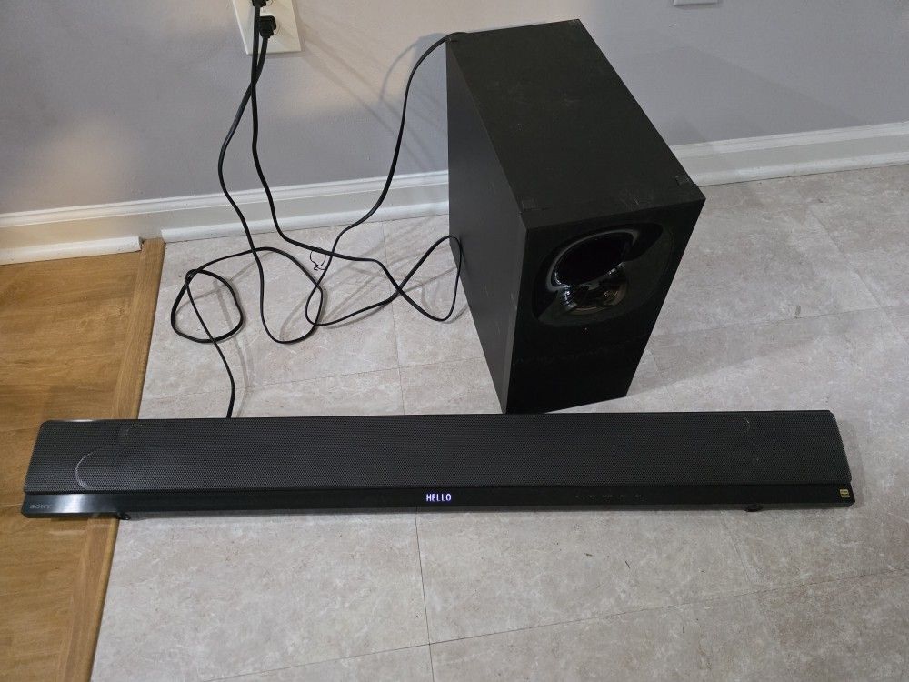 Sony HT-NT5 soundbar and wireless subwoofer