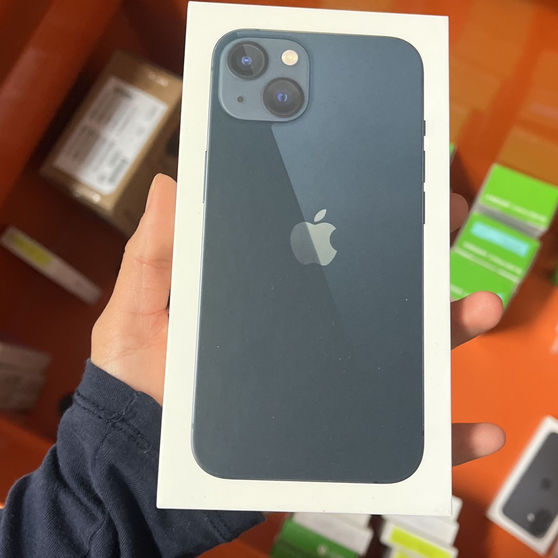 iPhone 13 