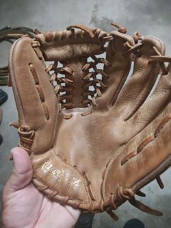 Rawlings glove