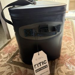 Brand New 30 Can Cooler And 30oz Tumbler 