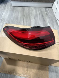 GL 63 Tail Light