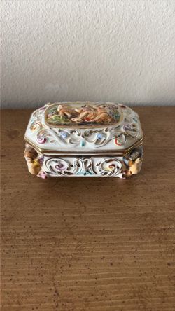Antique Jewelry Box 