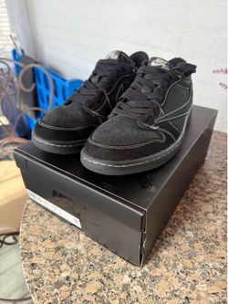 Travis Scott Jordan 1 Low - Black Phantom - Size 9.5