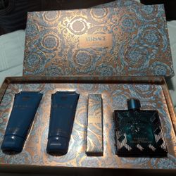 Versace Perfumes HMU 