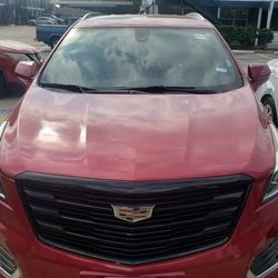 2019 Cadillac XT5 Red