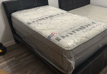 NEW MATTRESS TWIN SIZE PILLOW TOP WITH BOX SPRING