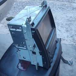 2010 Escalade Parts, Bose Stereo, Works Great for $75.and Lots More.