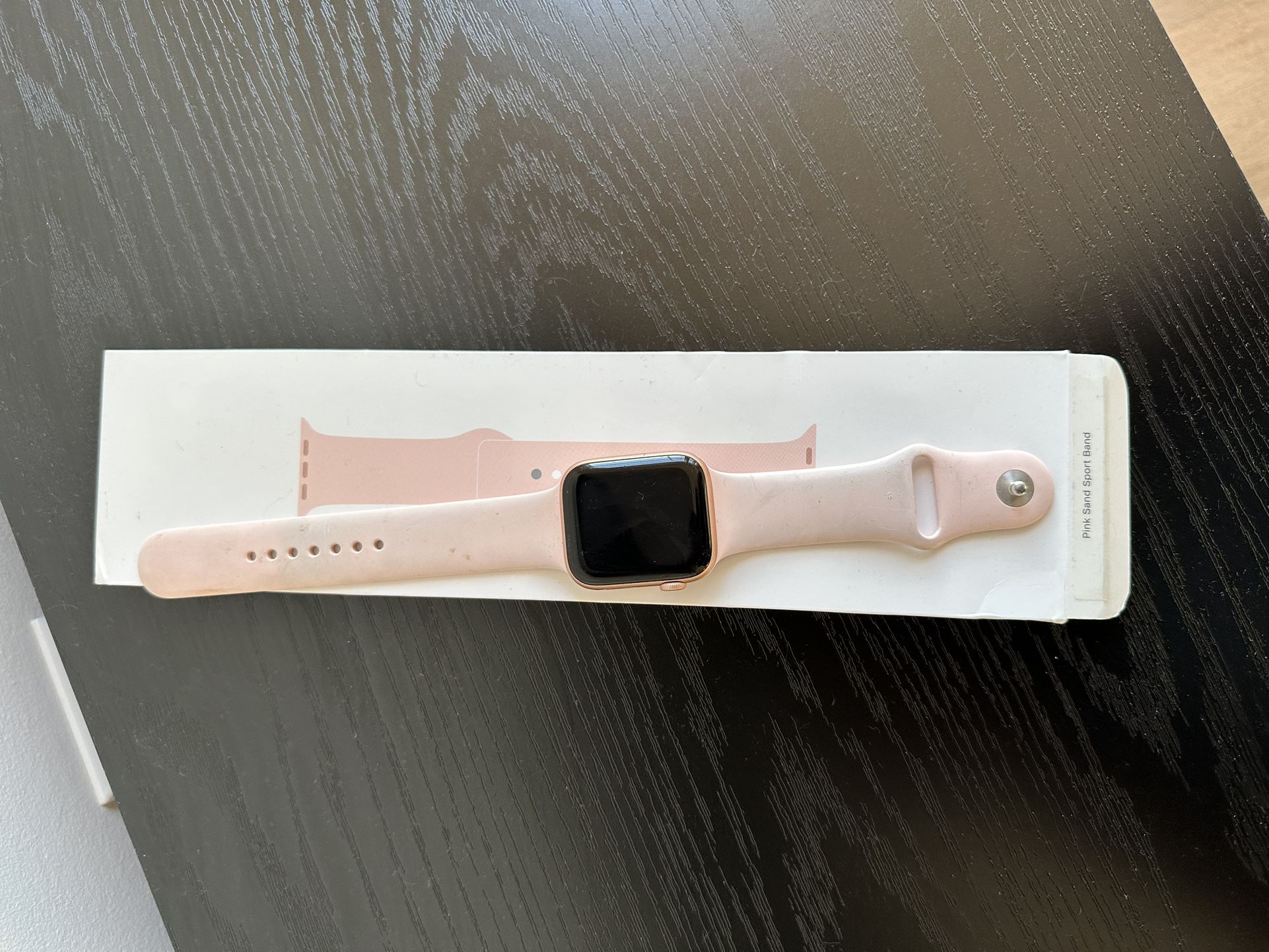 Apple Watch Series 6 Pink Sand