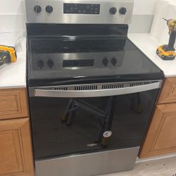 Whirlpool Electrical Stove 