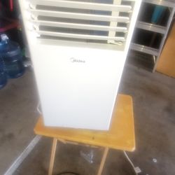 Ac Unit Yr Old Works Great 