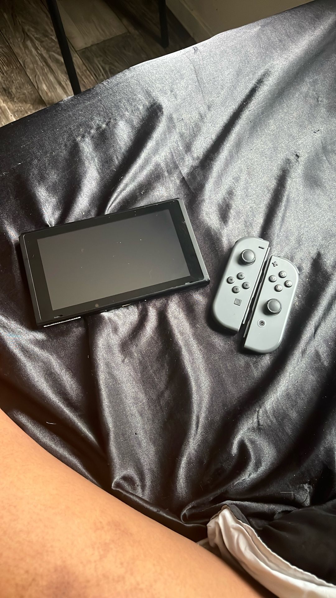 Nintendo Switch Console – Special Edition Back Design