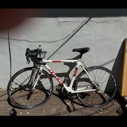Trek 5200 Bike Carbon Fiber 