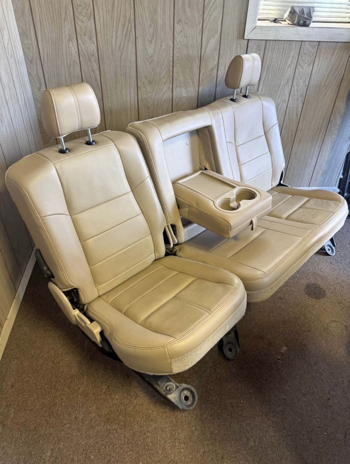 Ford F250 F350 F450 lariat seats