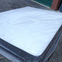 NEW QUEEN-SIZE MATTRESS & BOX SPRING - 2PC