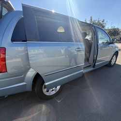 2010 Dodge Caravan 