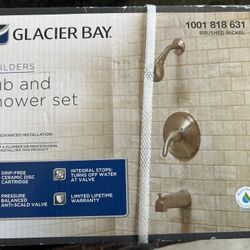 Tub and shower set 