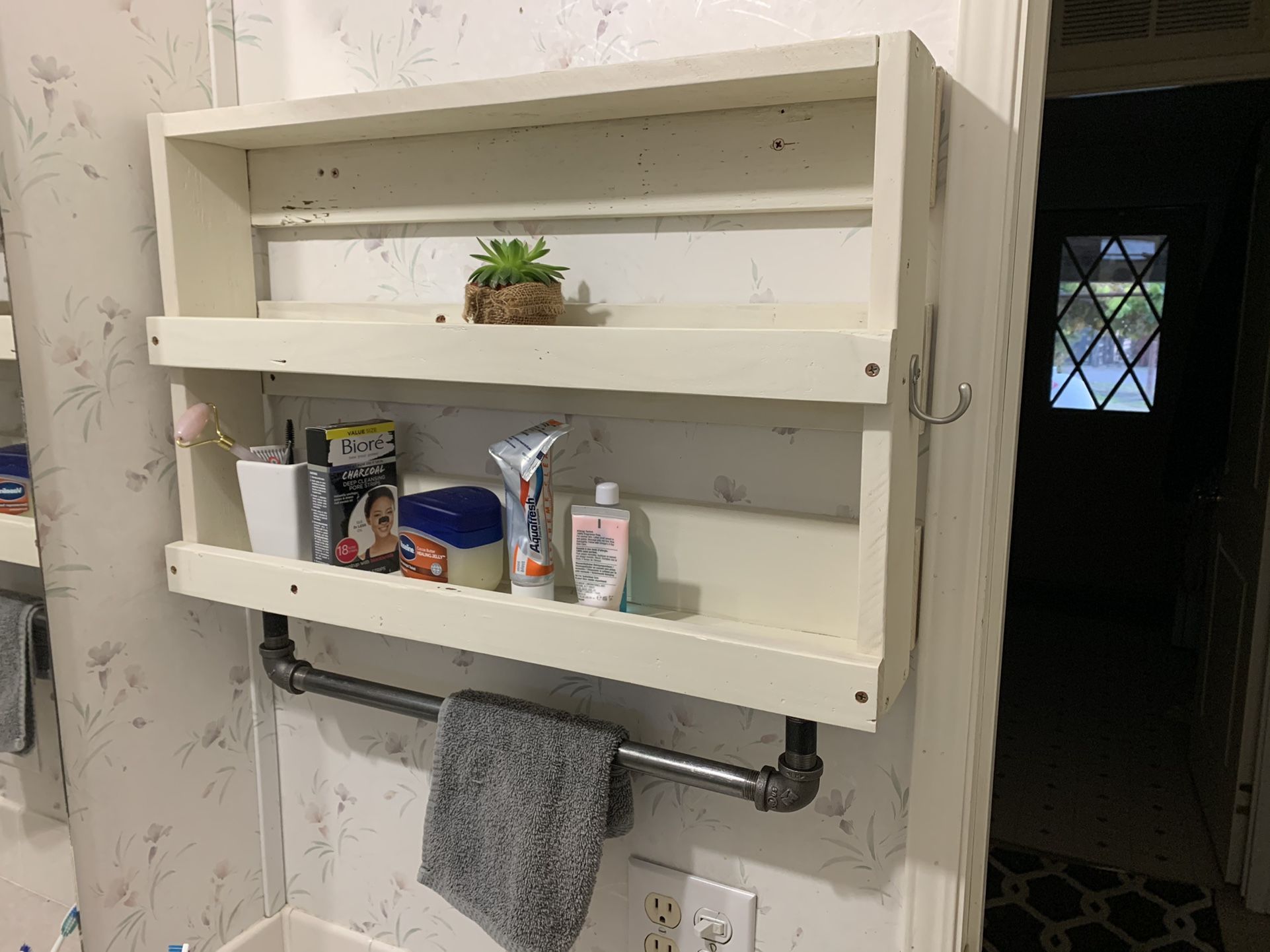 Wall Shelf