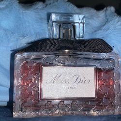 Miss Dior Perfume