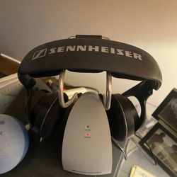 Sennheiser RS 120 RF Wireless TV Headphones With Charger 