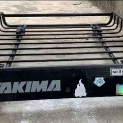 Yakima Heavy Duty Roof Cargo Basket with Stretch Net