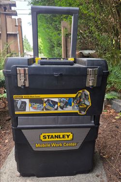 Stanley Mobile Work Center Rolling Tool Chest & Organizer