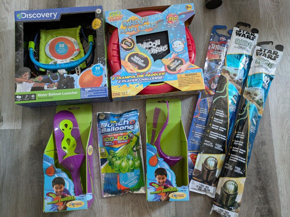 Summer Toy lot