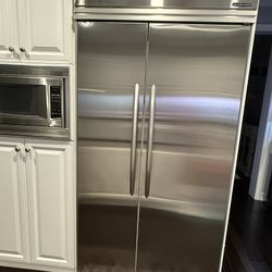  Built-in Kitchen Aid 42” Refrigerator 