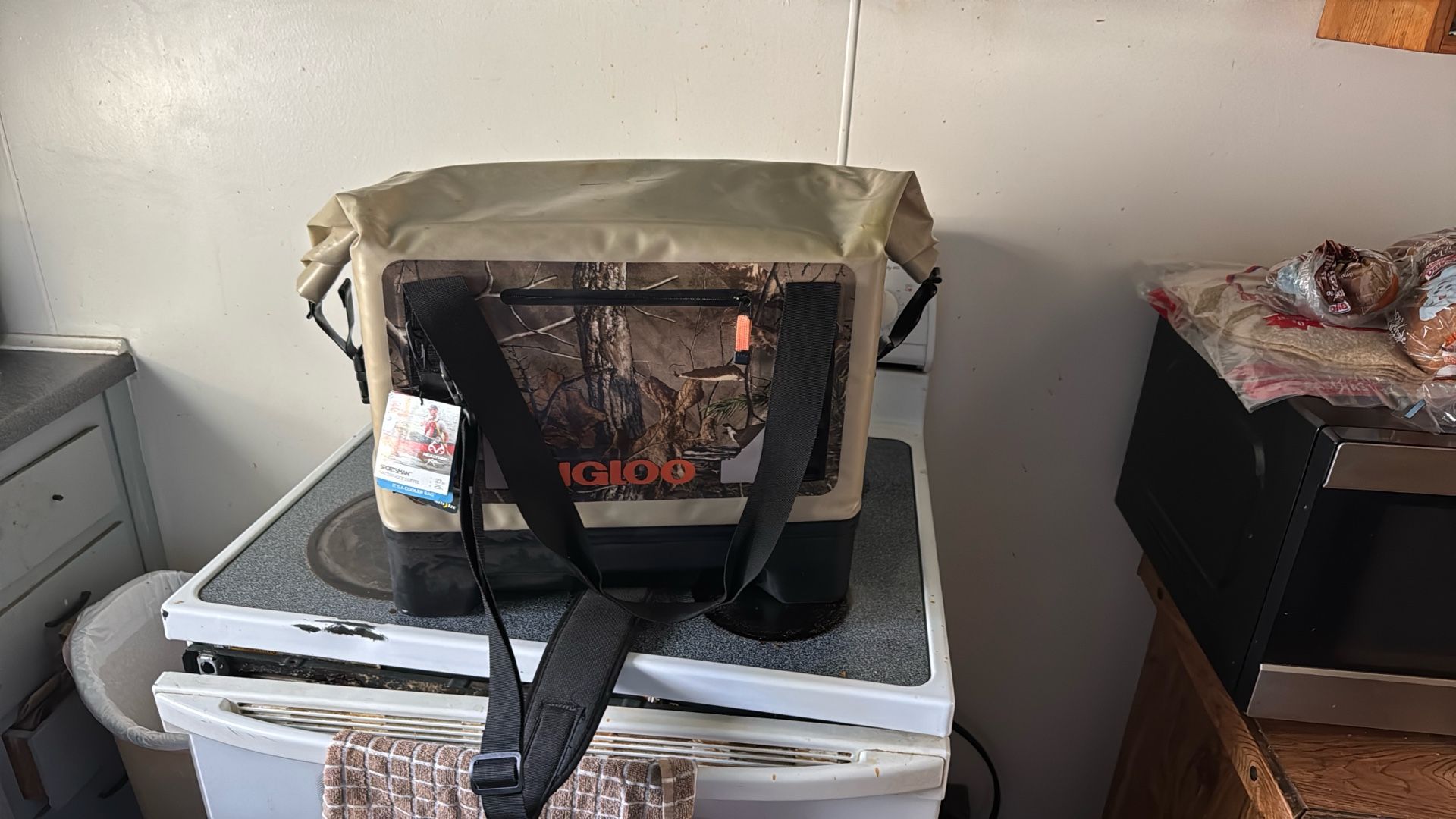 Igloo Camo Wet bag/ Cooler 25 Liter