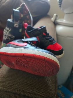 ​Nike Force 1 Low Toddler Shoes - Black/Red - Size 6C