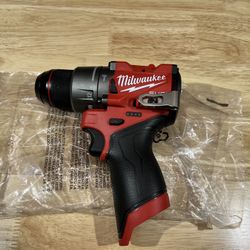Milwaukee M12 Fuel Hammer Drill Gen-4