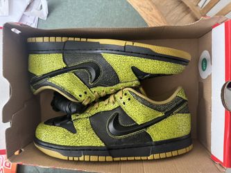 Nike Dunk Low Retro QS